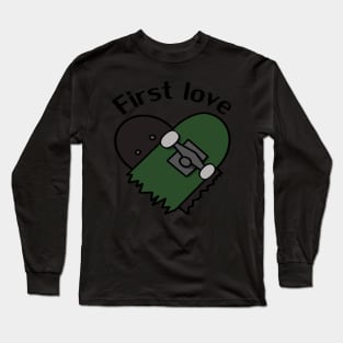 Skateboard heart 'first love' Long Sleeve T-Shirt